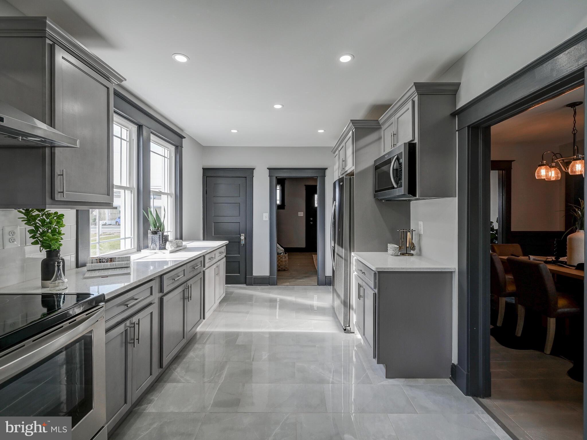4736 Ridge Road Baltimore, MD 21236 - Photo 16 of 59 Kitchen
