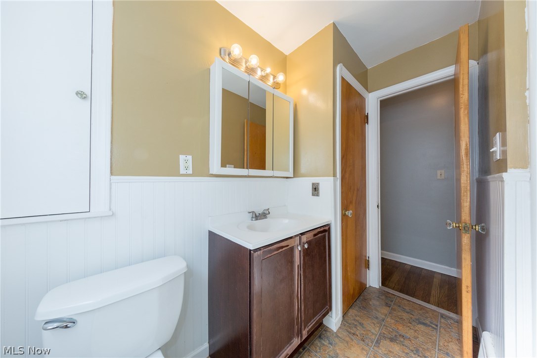 1519 Maywood Road South Euclid, OH 44121 - Photo 20 of 34