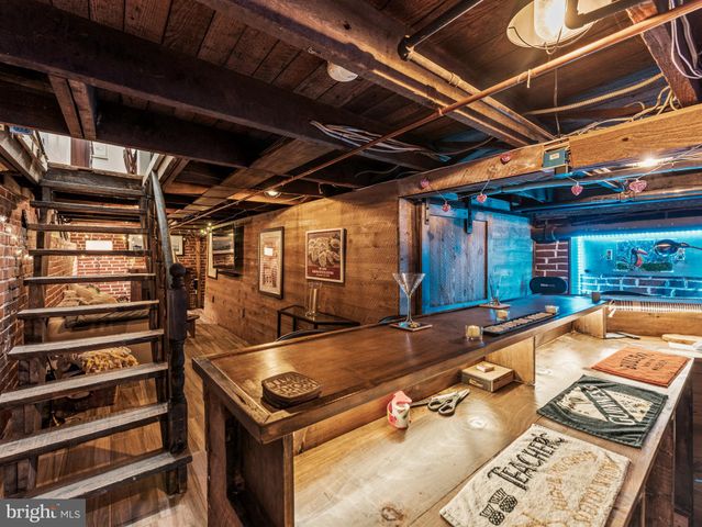 $1,303,360 | 423 Queen Street, Alexandria, VA 22314