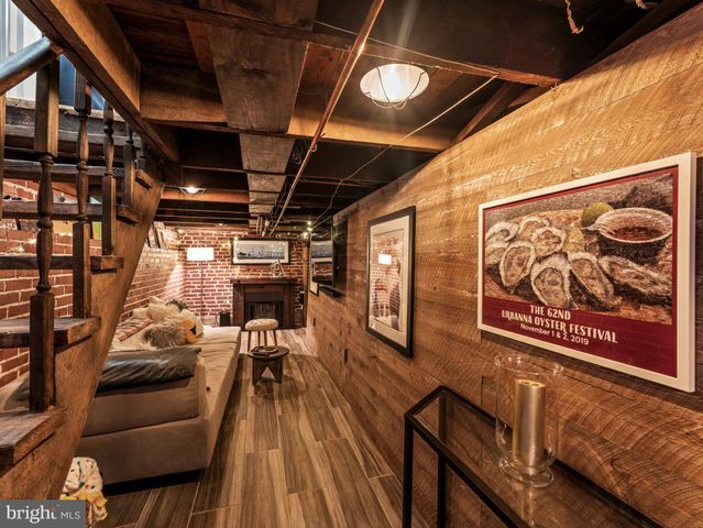 $1,303,360 | 423 Queen Street, Alexandria, VA 22314