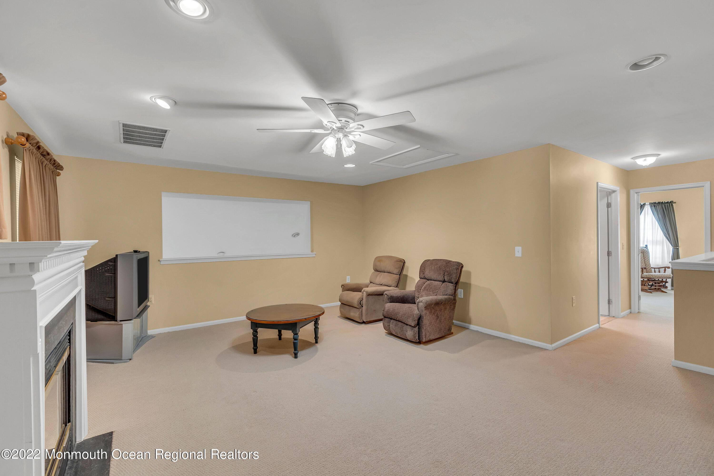 18 Rye Court Jackson, NJ 08527 - Photo 32 of 44 DSC03957