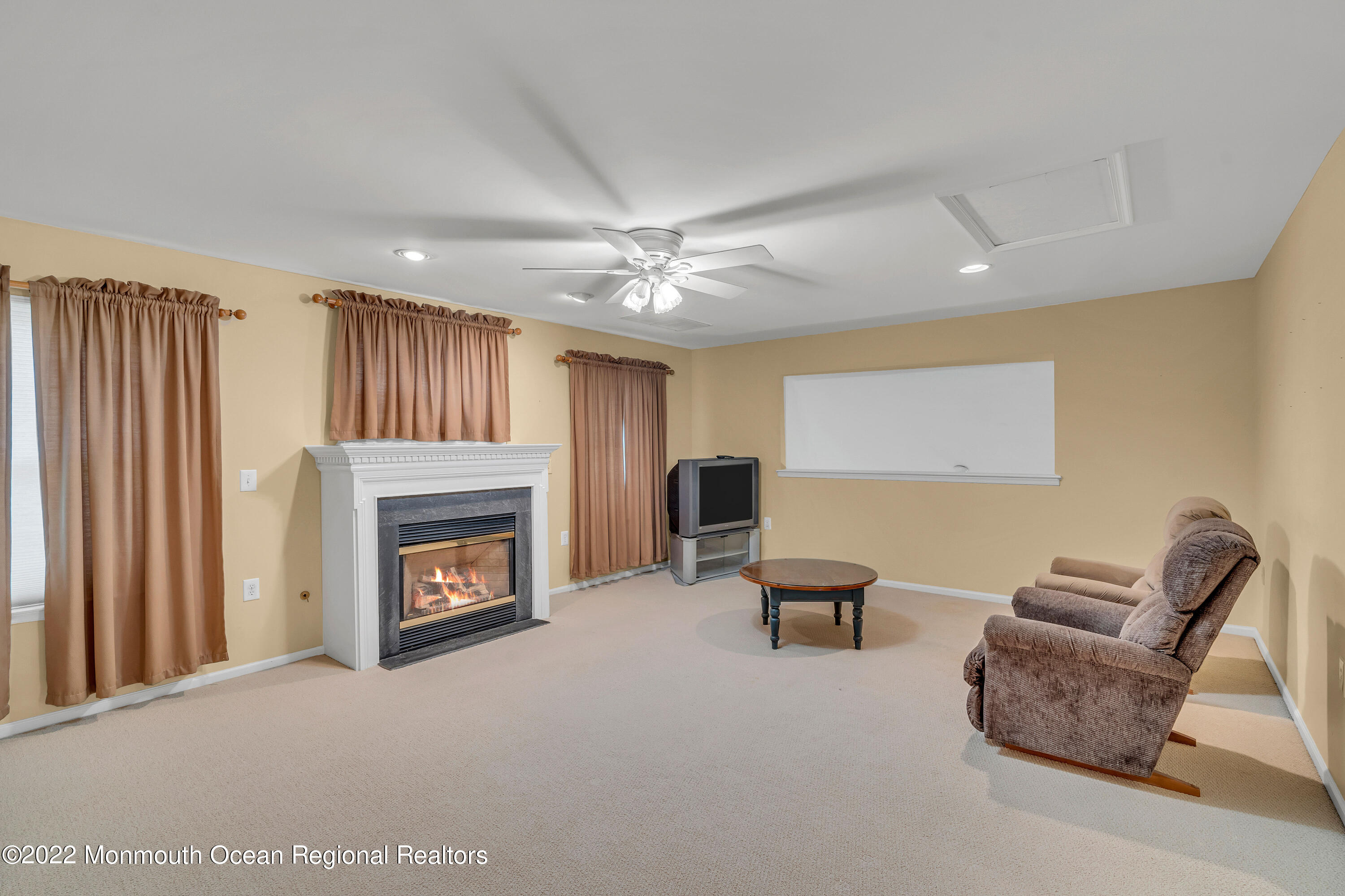 18 Rye Court Jackson, NJ 08527 - Photo 35 of 44 DSC03952-1