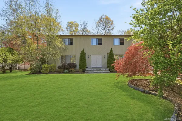 $8,000 | 26 Devonshire Drive, White Plains, NY 10605