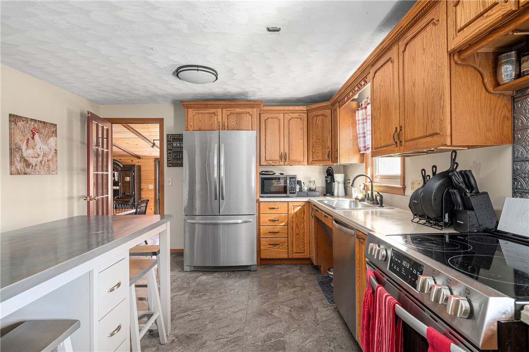 51 Cook Road Cumberland, RI 02864 - Photo 7 of 47