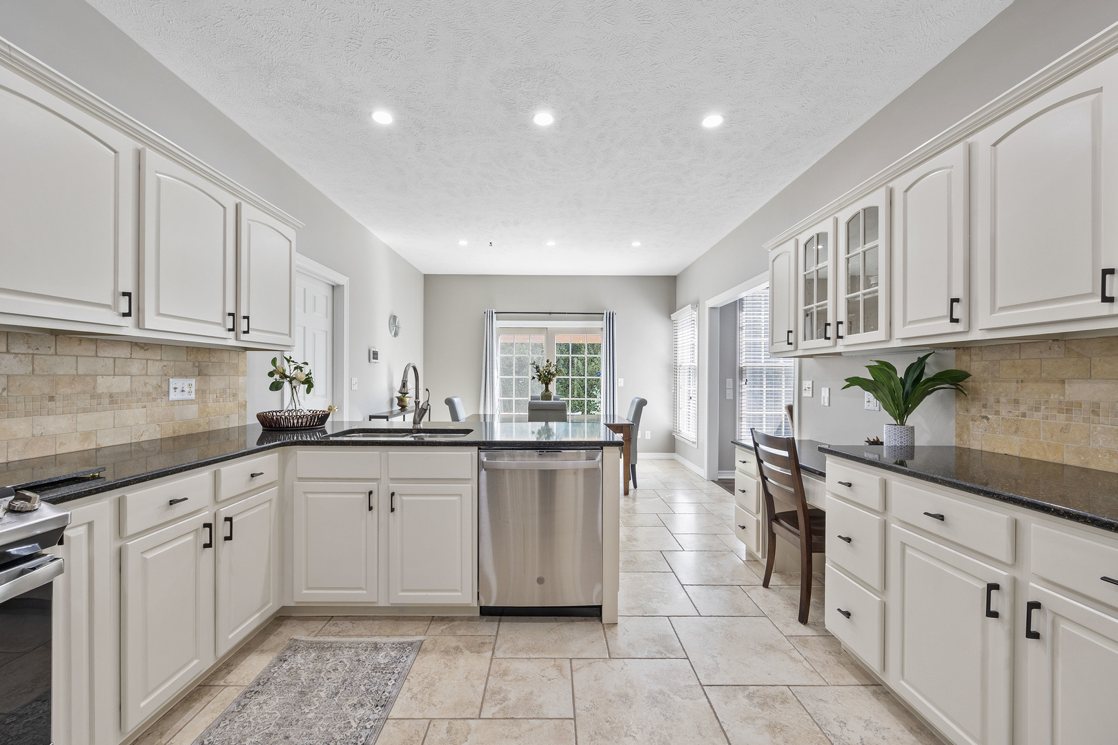 2111 Jessamine Road Bloomington, IL 61704 - Photo 17 of 50 Gallery Image 17