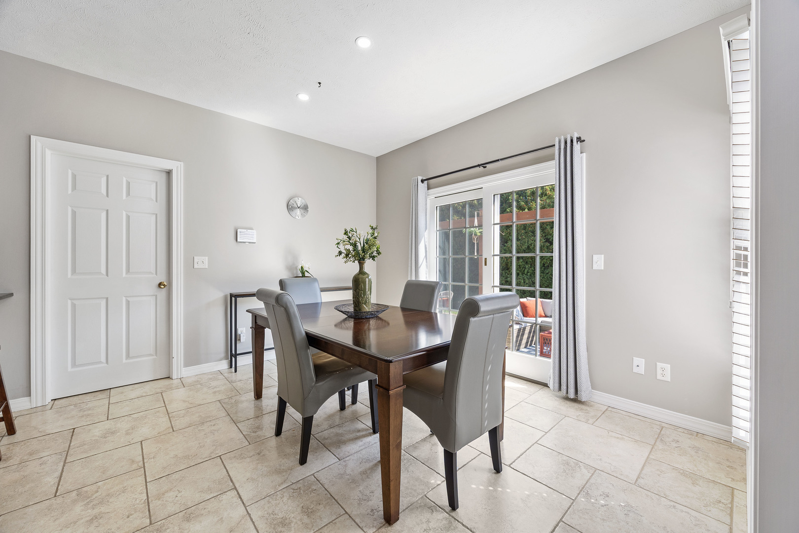 2111 Jessamine Road Bloomington, IL 61704 - Photo 19 of 50 Gallery Image 19
