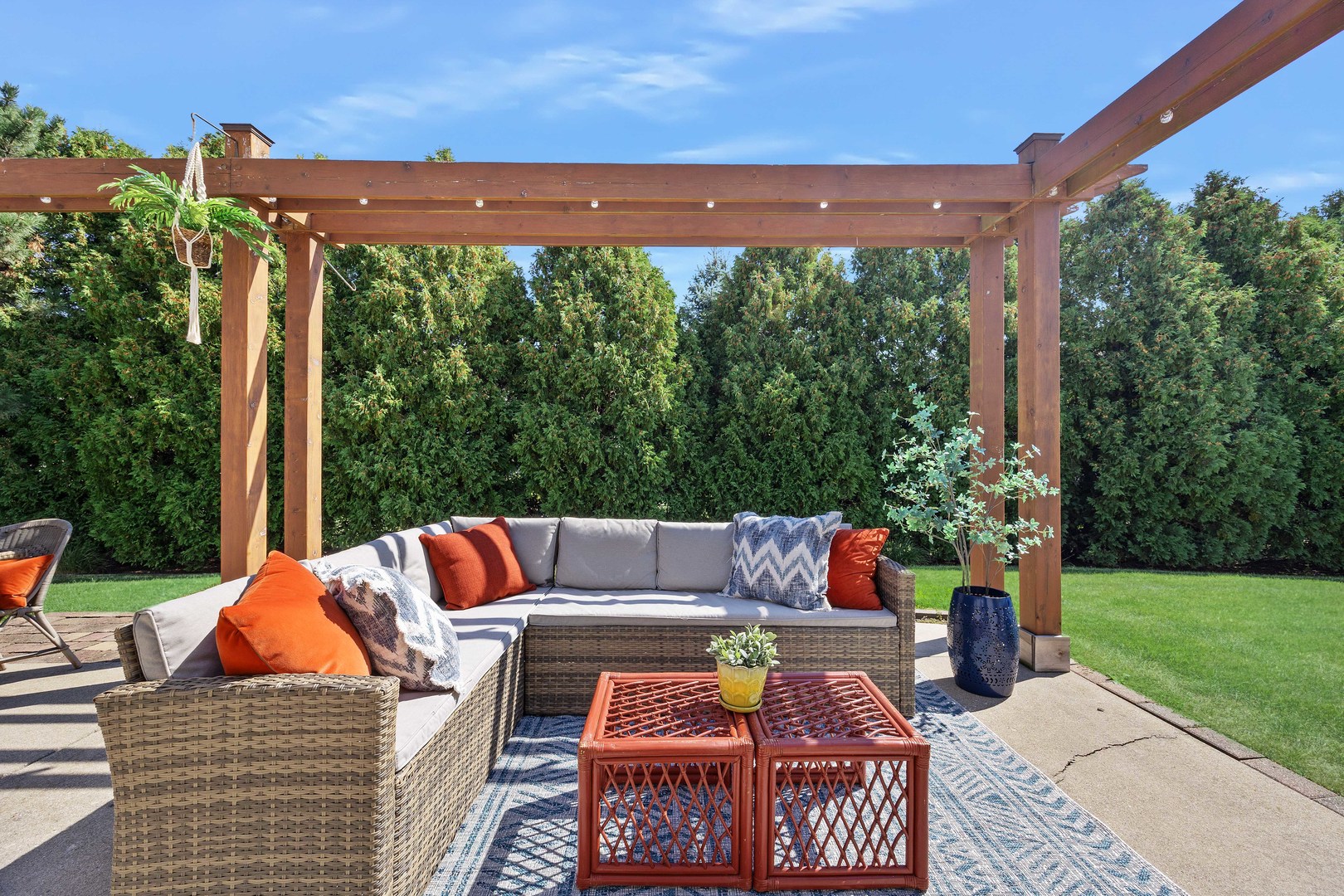 2111 Jessamine Road Bloomington, IL 61704 - Photo 2 of 50 Gallery Image 2