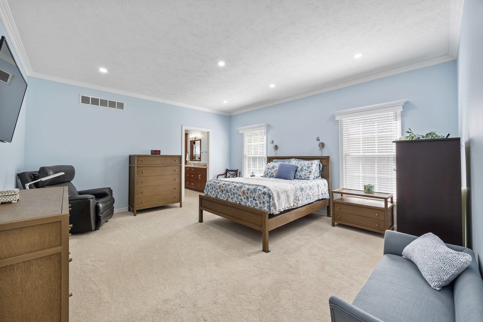 2111 Jessamine Road Bloomington, IL 61704 - Photo 24 of 50 Gallery Image 24