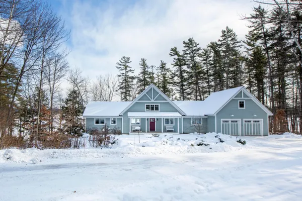 $1,695,000 | 17 Heron Cove Road, Jefferson, ME 04348