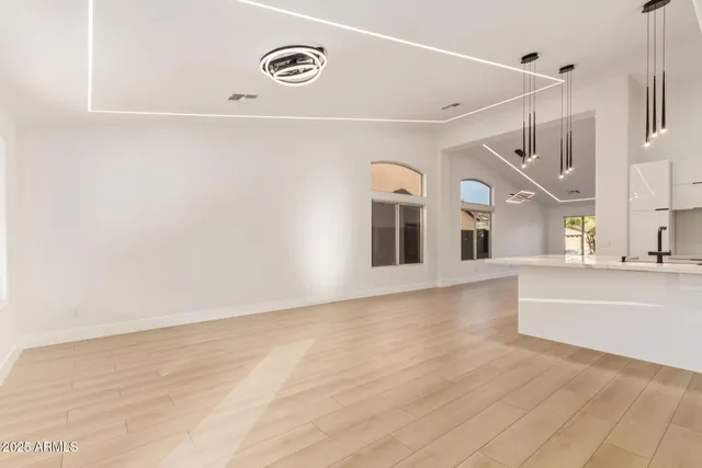 $649,999 | 3871 East Pinon Court, Gilbert, AZ 85234