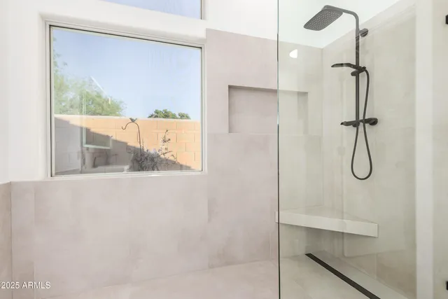 $649,999 | 3871 East Pinon Court, Gilbert, AZ 85234