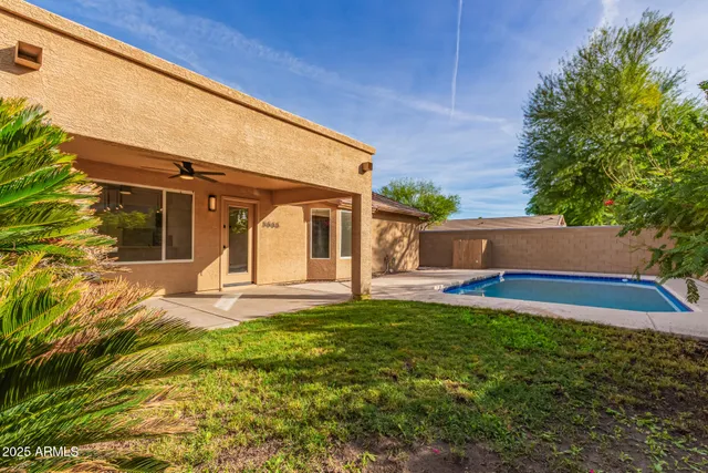 $649,999 | 3871 East Pinon Court, Gilbert, AZ 85234