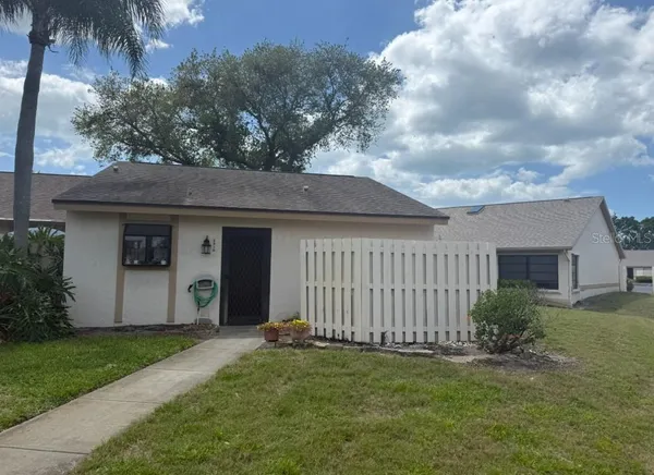 $1,495 | 2910 63rd Street West, Bradenton, FL 34209