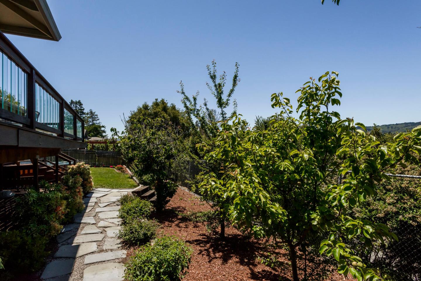 1344 Parrott Drive San Mateo, CA 94402 - Photo 19 of 20