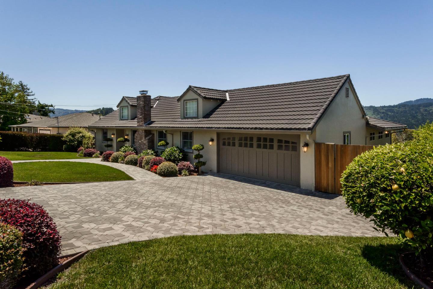 1344 Parrott Drive San Mateo, CA 94402 - Photo 2 of 20