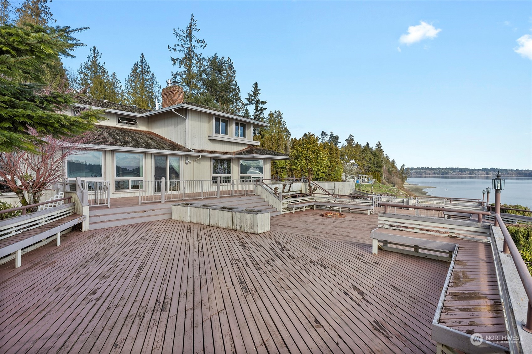 5047 Cooper Point Road Northwest Olympia, WA 98502 - Photo 29 of 37 Gallery Image 29