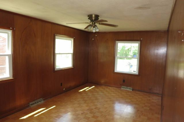 628 Worcester Road Lexington, KY 40503 - Photo 4 of 22 Photo 4
