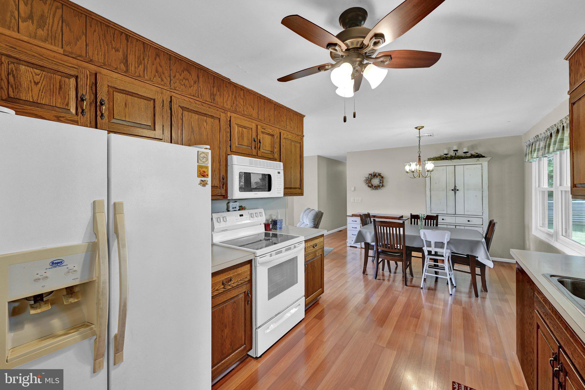 75 Hickory Road Denver, PA 17517 - Photo 20 of 50 Kitchen