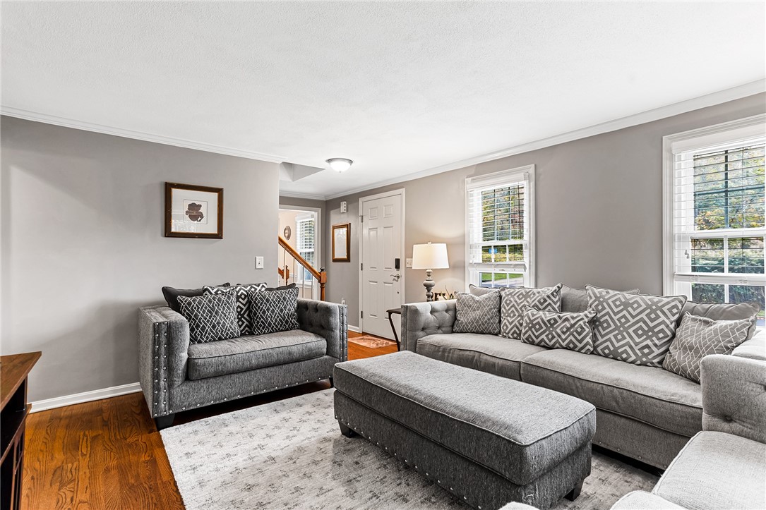 20 Daniel Drive North Kingstown, RI 02852 - Photo 6 of 38