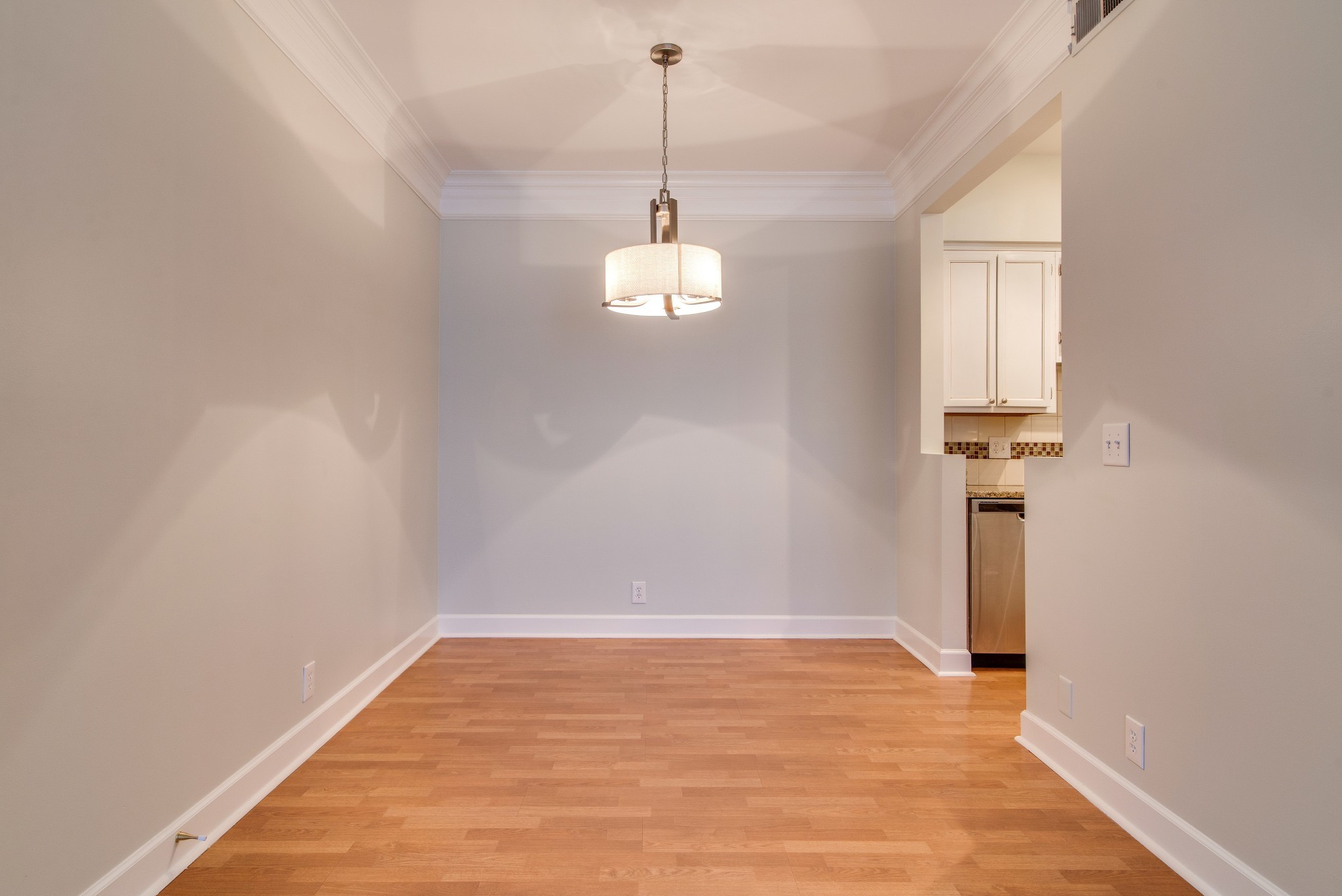 303 Sloan Road Nashville, TN 37209 - Photo 6 of 14