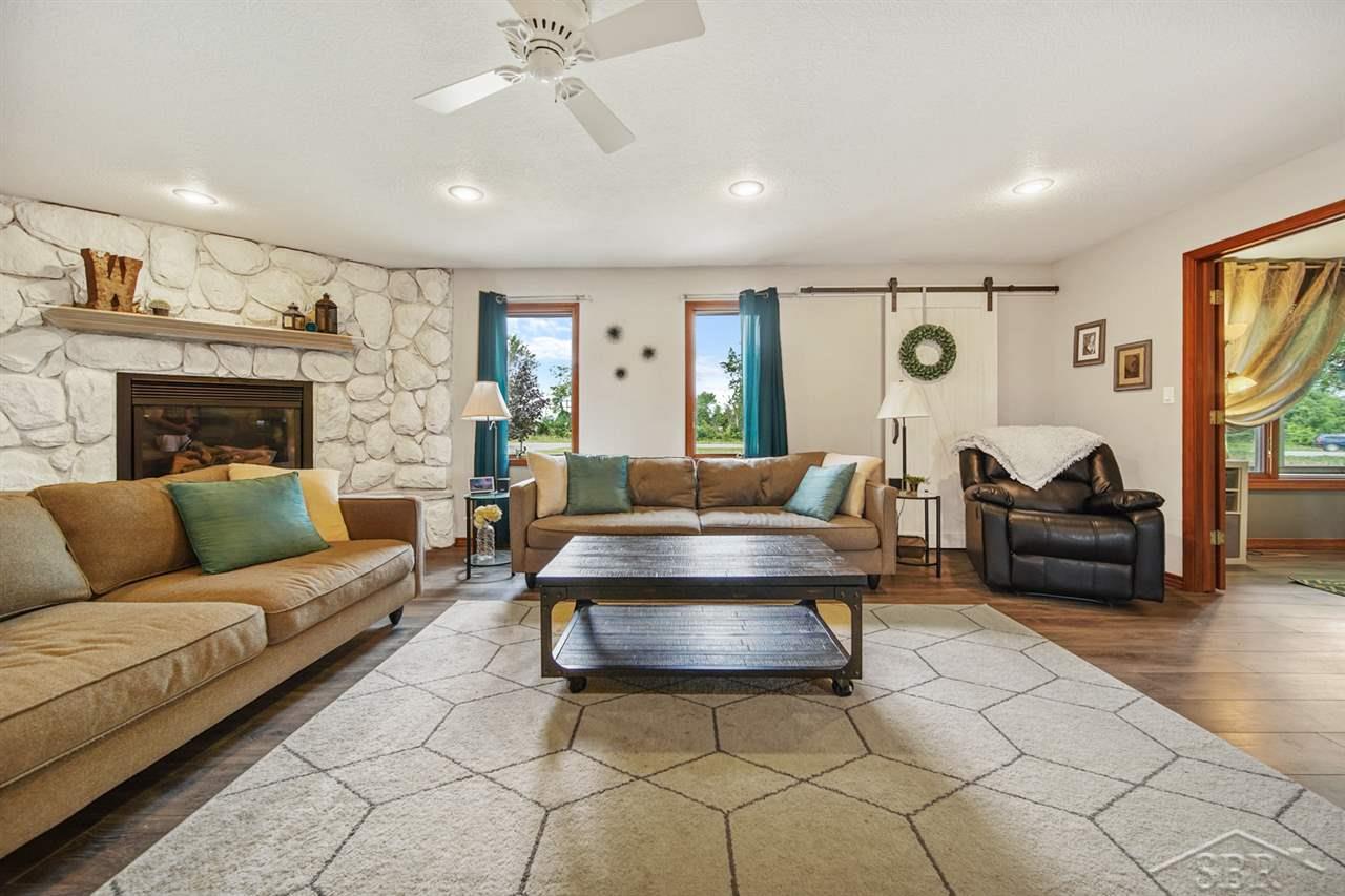 3775 Smiths Crossing Road Freeland, MI 48623 - Photo 8 of 28 50018140-7.JPG