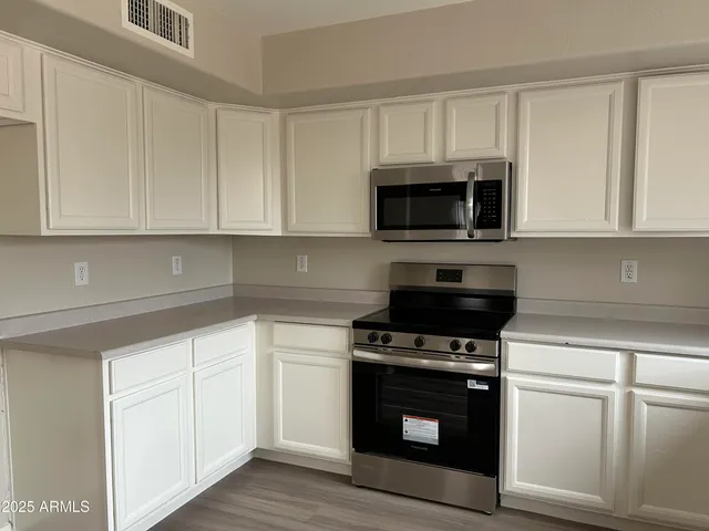 $540,000 | 1865 East Carla Vista Drive, Gilbert, AZ 85295