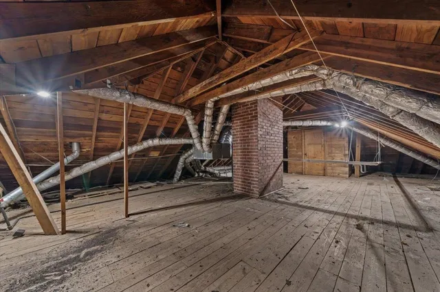 $375,000 | 3659 Highland Park Place, Memphis, TN 38111