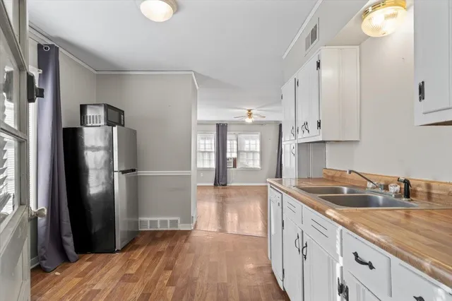 $375,000 | 3659 Highland Park Place, Memphis, TN 38111