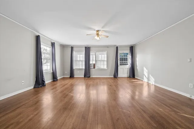 $375,000 | 3659 Highland Park Place, Memphis, TN 38111