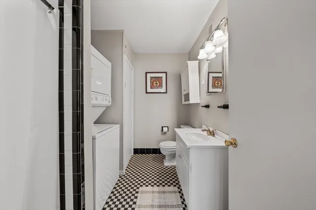 $375,000 | 3659 Highland Park Place, Memphis, TN 38111