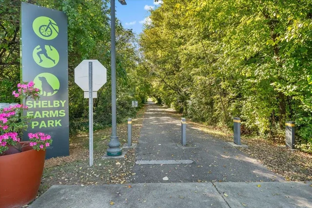 $375,000 | 3659 Highland Park Place, Memphis, TN 38111