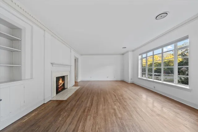 $375,000 | 3659 Highland Park Place, Memphis, TN 38111