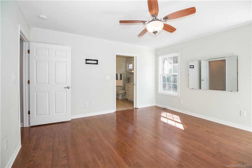 422 Canvasback Road Mooresville, NC 28117 - Photo 12 of 31 Gallery Image 12