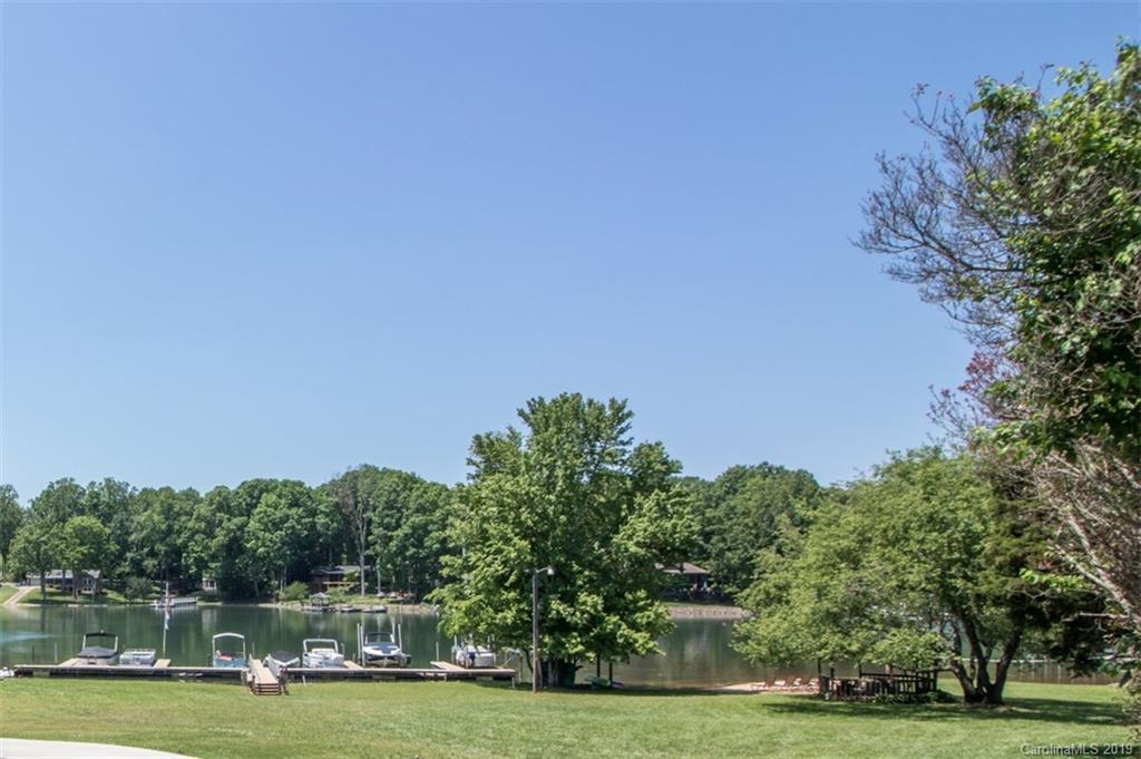 422 Canvasback Road Mooresville, NC 28117 - Photo 26 of 31 Gallery Image 26