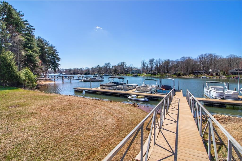 422 Canvasback Road Mooresville, NC 28117 - Photo 29 of 31 Gallery Image 29