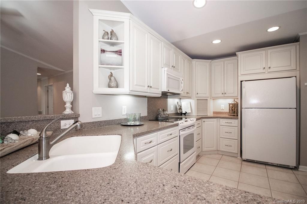 422 Canvasback Road Mooresville, NC 28117 - Photo 7 of 31 Gallery Image 7