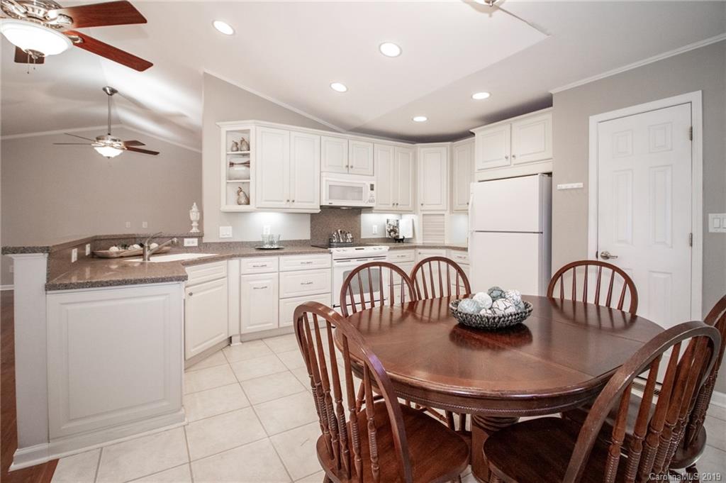 422 Canvasback Road Mooresville, NC 28117 - Photo 9 of 31 Gallery Image 9