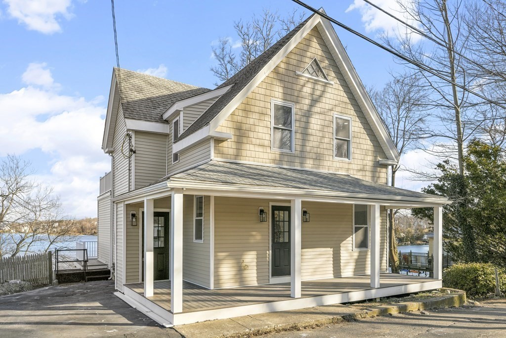 7 Richards Road Hull, MA 02045 - Photo 1 of 25 Gallery Image 1