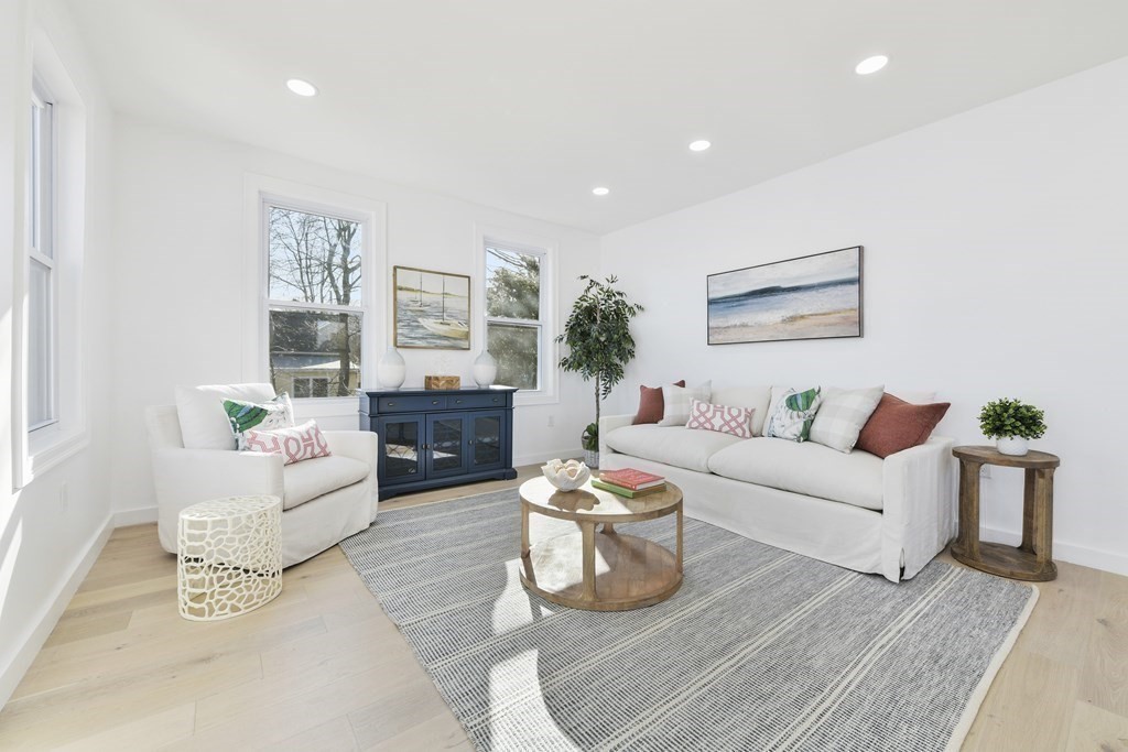 7 Richards Road Hull, MA 02045 - Photo 9 of 25 Gallery Image 9