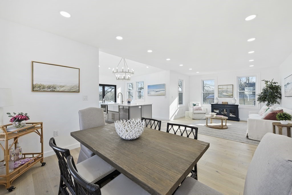 7 Richards Road Hull, MA 02045 - Photo 10 of 25 Gallery Image 10