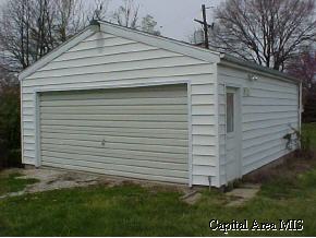 2337 East Keys Avenue Springfield, IL 62702 - Photo 2 of 9