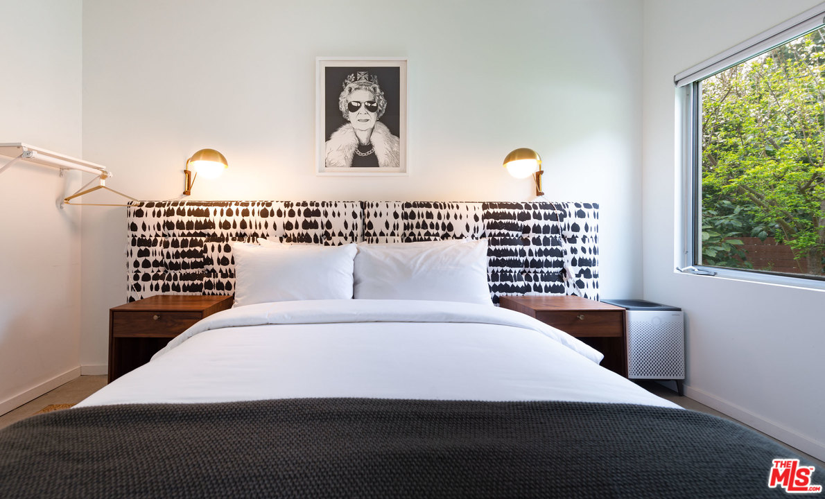 2700 Hutton Drive Beverly Hills, CA 90210 - Photo 40 of 52