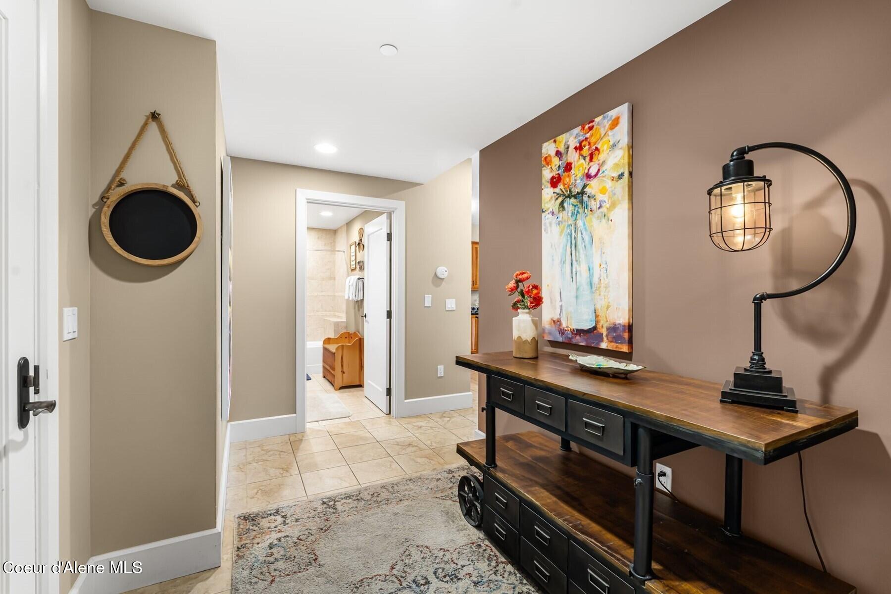 412 Sandpoint Avenue, Unit 133 Sandpoint, ID 83864 - Photo 21 of 30 Entry to the Home