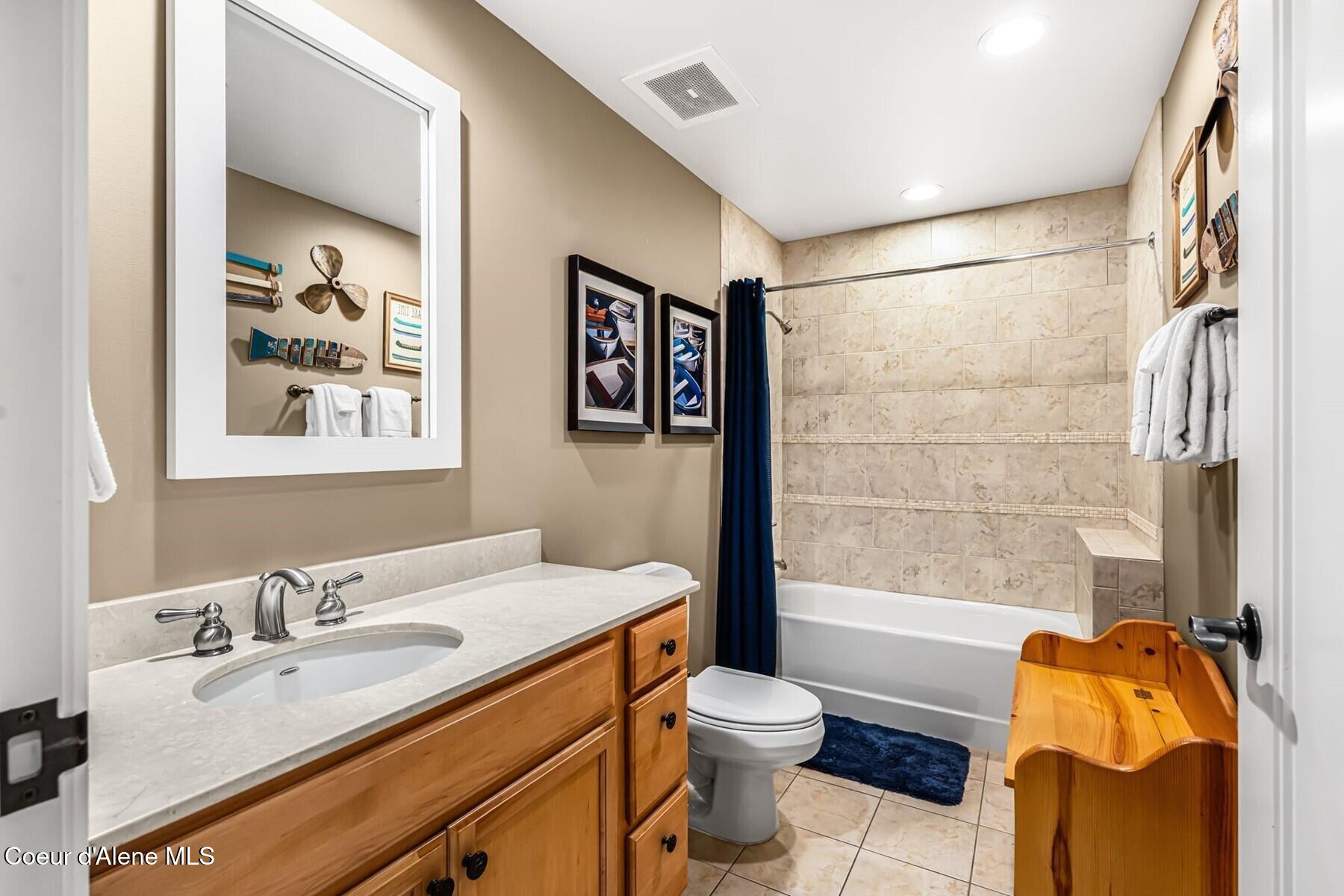 412 Sandpoint Avenue, Unit 133 Sandpoint, ID 83864 - Photo 22 of 30 Full Bath