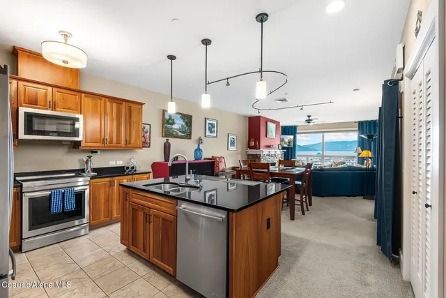 $1,020,000 | 412 Sandpoint Avenue, Unit 133, Sandpoint, ID 83864