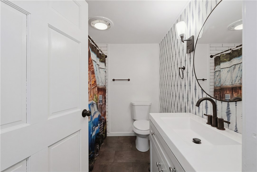 24 Seymour Street Warren, RI 02885 - Photo 11 of 30