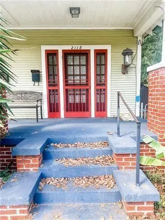 $1,000 | 2118 West Beauregard Street, Chalmette, LA 70043