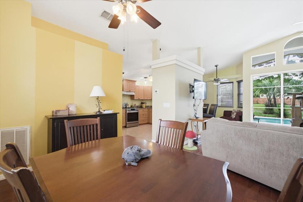 11312 Lark Sparrow Road Weeki Wachee, FL 34614 - Photo 10 of 47