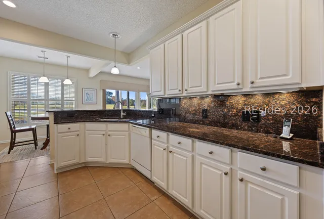 $450,000 | 7 Tallow Drive, Bluffton, SC 29909