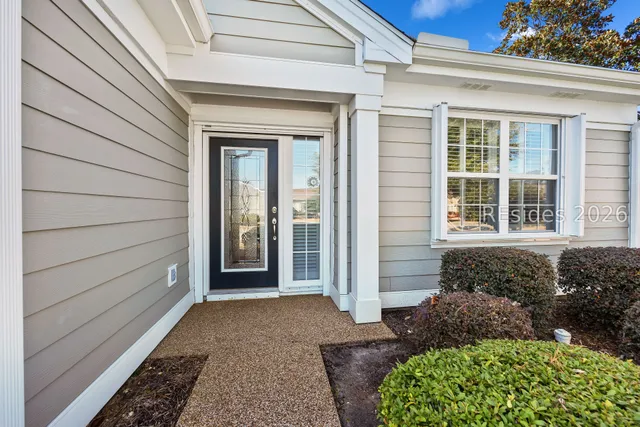 $450,000 | 7 Tallow Drive, Bluffton, SC 29909